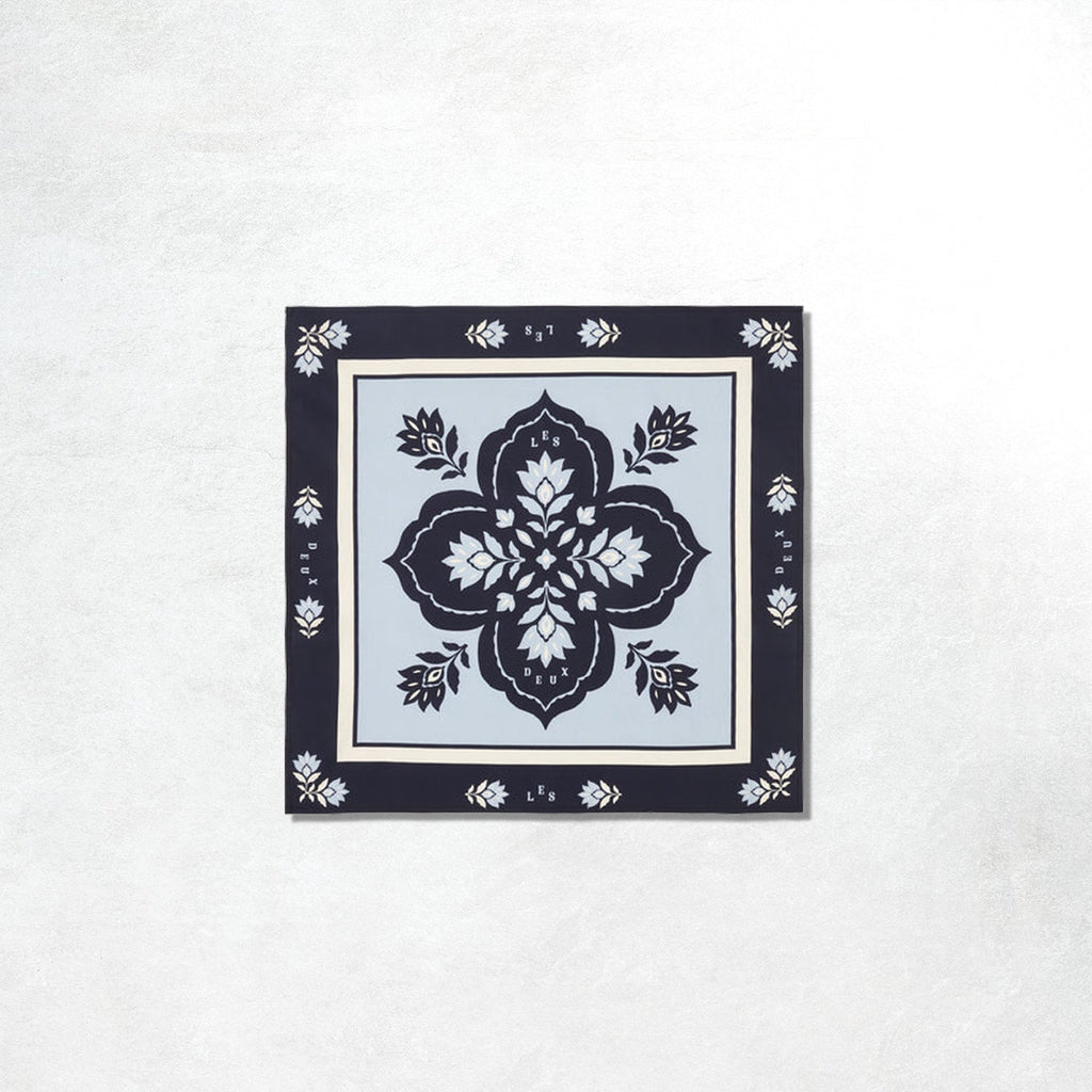 Les Deux Arabesque Neckerchief: Blue Fog